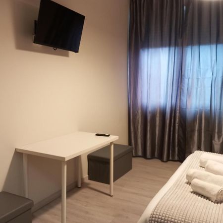 Sleep & Fly Bgy Airport-Station-Center Appartement Bergamo Buitenkant foto