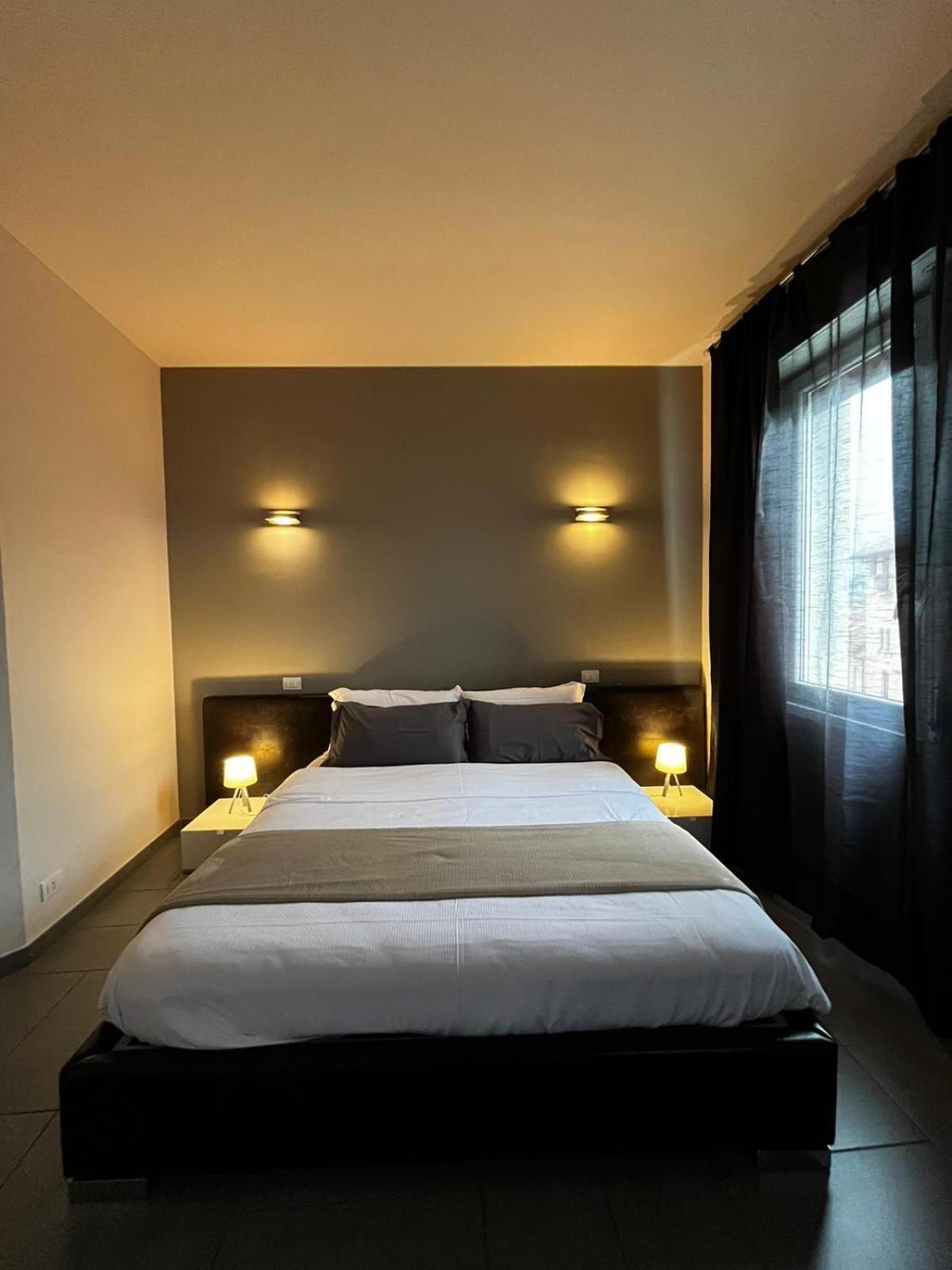 Sleep & Fly Bgy Airport-Station-Center Appartement Bergamo Buitenkant foto