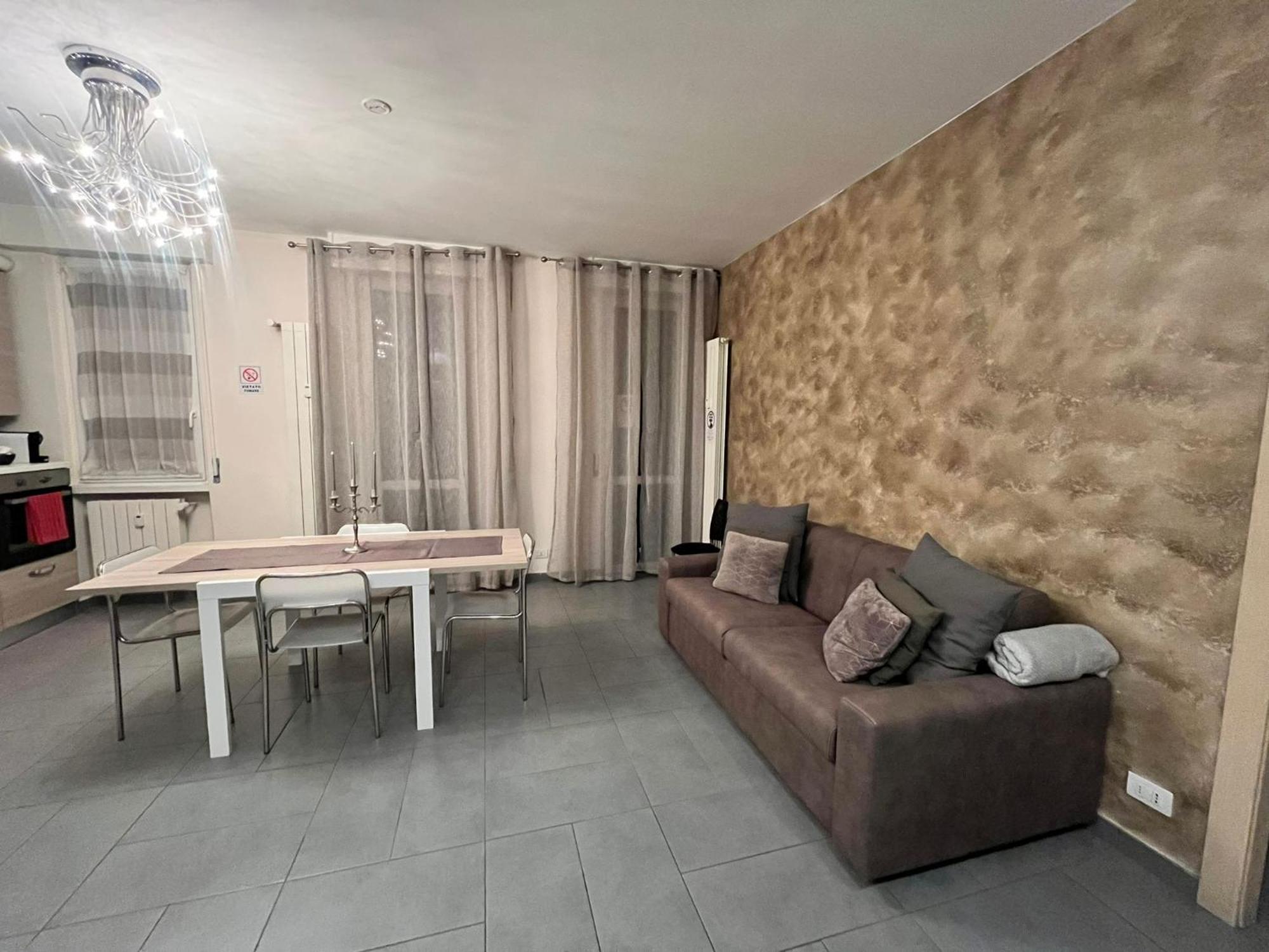 Sleep & Fly Bgy Airport-Station-Center Appartement Bergamo Buitenkant foto