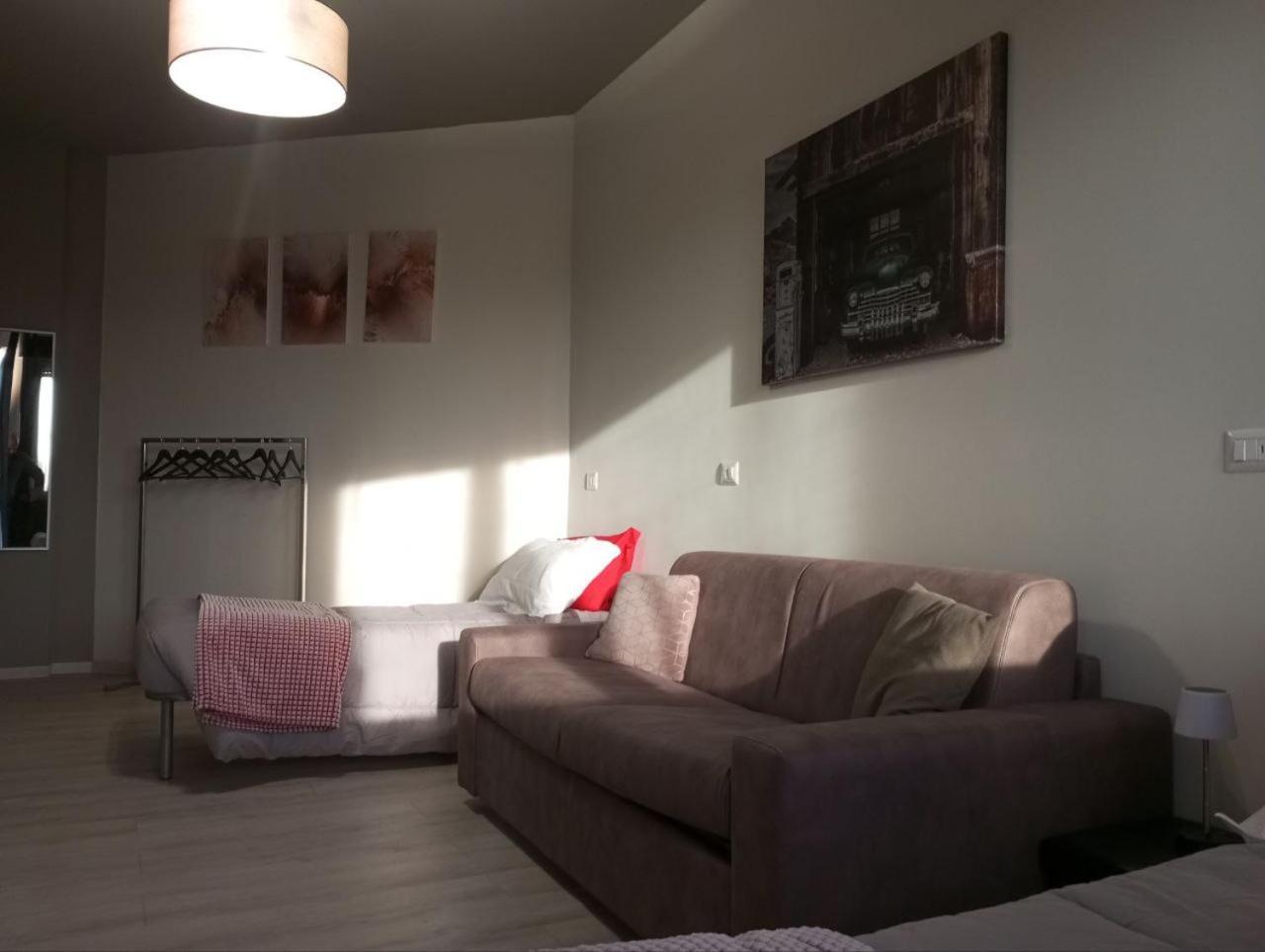 Sleep & Fly Bgy Airport-Station-Center Appartement Bergamo Buitenkant foto
