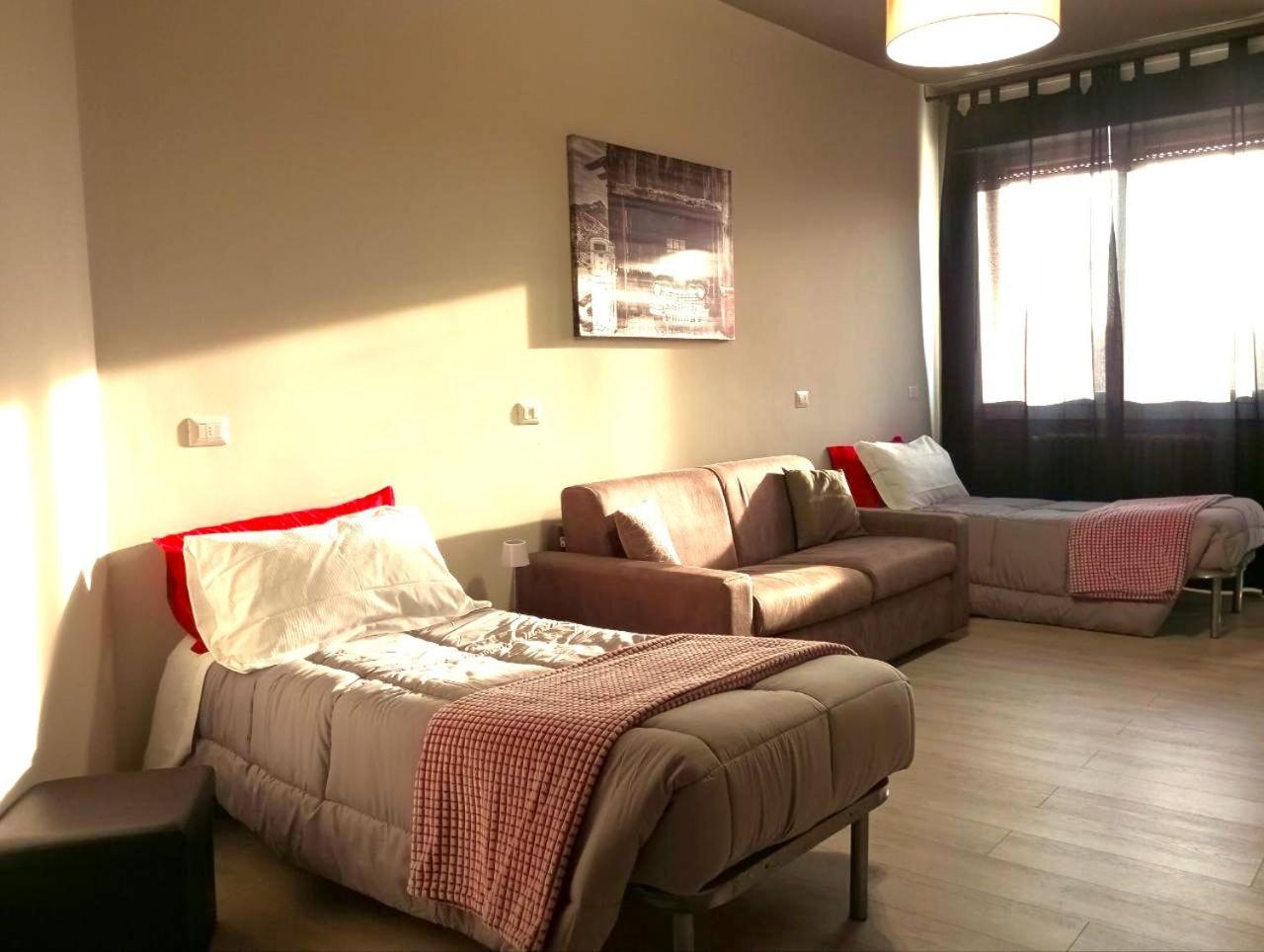 Sleep & Fly Bgy Airport-Station-Center Appartement Bergamo Buitenkant foto